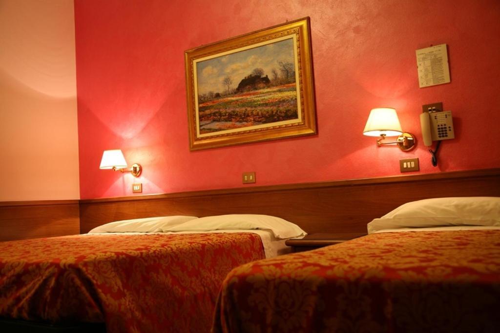 Hotel San Pellegrino Spilamberto Phòng bức ảnh