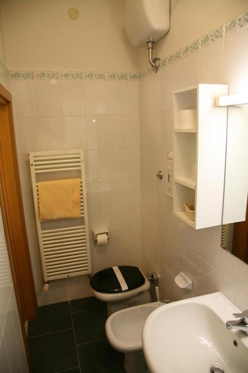 Hotel San Pellegrino Spilamberto Phòng bức ảnh